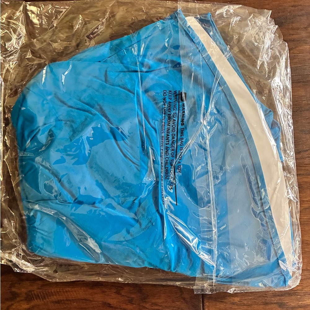 Recycled Butter Nylon Runsie Sonic Blue Small Medium or Large NEW in bag - Picture 6 of 6